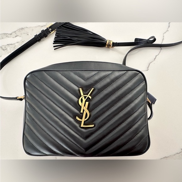Yves Saint Laurent Handbags - Yves Saint Laurent Black Quilted Leather Crossbody Bag
